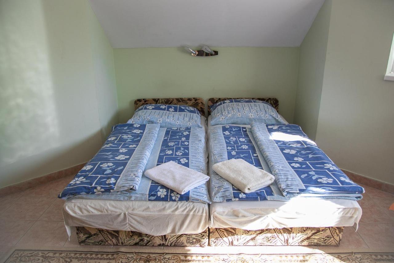 Hajdúszoboszló Izabella Panzio B&B 외부 사진