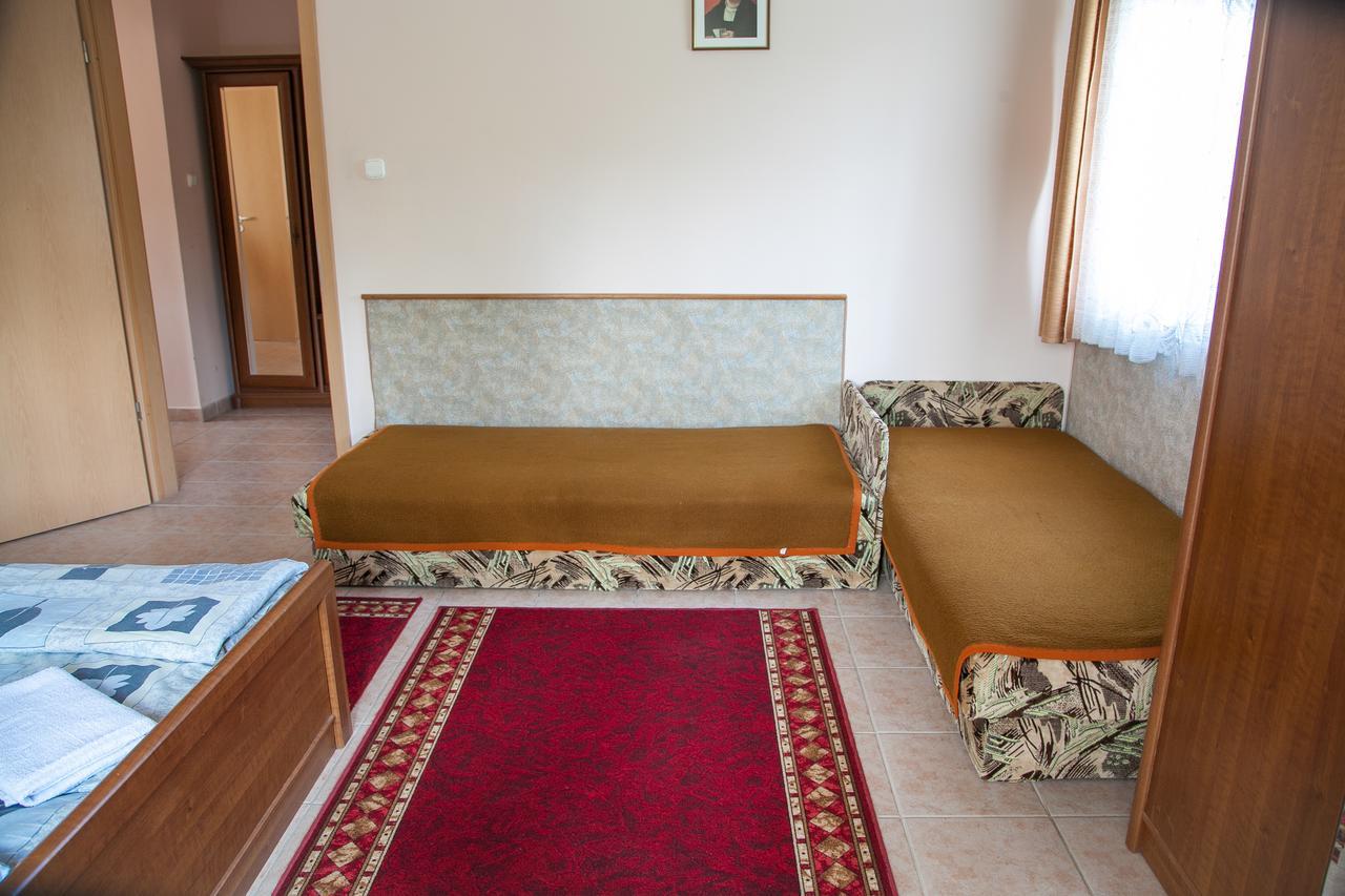 Hajdúszoboszló Izabella Panzio B&B 외부 사진